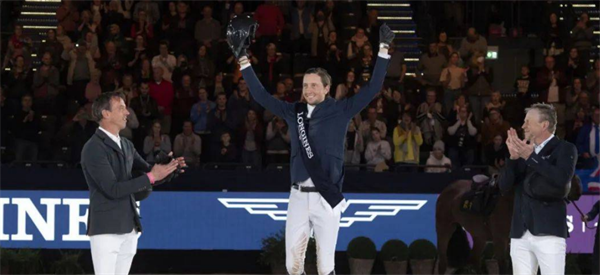 瑞士骑手摘得国际马联场地障碍世界杯总决赛冠军 大陆马 (2).png