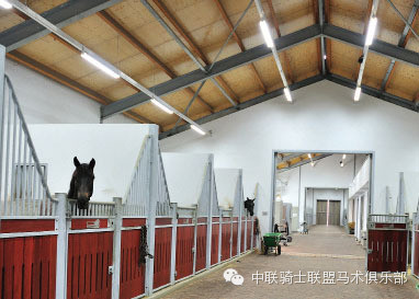 中联骑士联盟带你走进“最好的马场”—荷兰阿卡狄亚马场.jpg