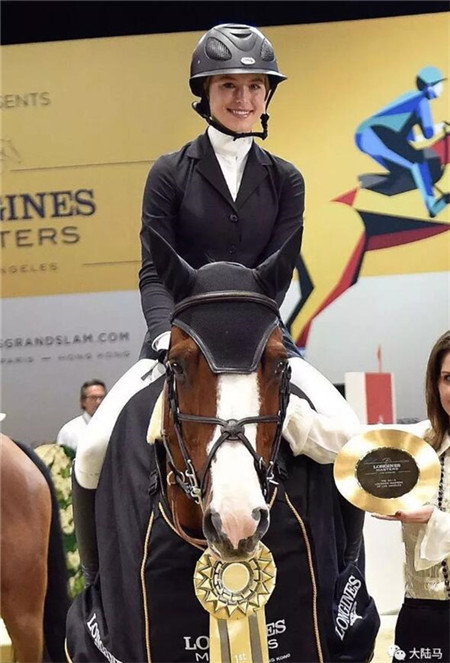 花三个亿为女儿养马,原来有钱人家这么养娃 大陆马 大陆赛马网 (7).jpg