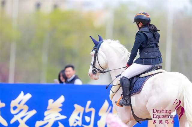 马术人的五一假期“最佳目的地”来啦!奖金50万,顺便“攒分”进鸟巢! 大陆赛马网 赛马 赛马网 (8).jpg