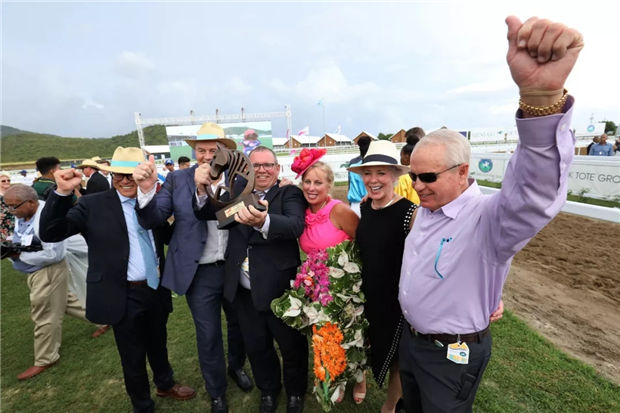 加勒比“疯狂”的可不止是海盗!那里的赛马超出我们想象! 大陆赛马网 (13).jpg