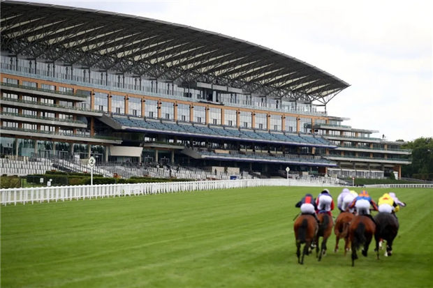 2020英国皇家雅士谷赛马会第二日:女王夺冠,莫雅赢雅士谷第60胜 大陆赛马网 (1).jpg