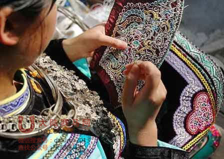 马尾绣:刺绣“活化石” 水族女子一生只能收一件8 大陆赛马网.jpg