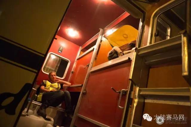 奥运参赛马匹坐商务舱抵达巴西:华天和“堂·热内卢”里约最新动态 9.jpg