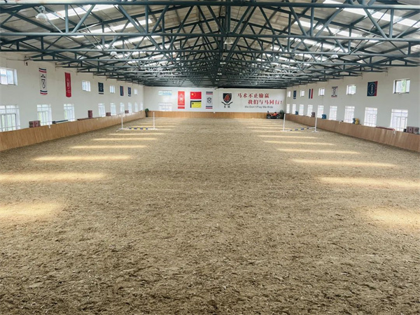 东骏马术夏令营开营 (6).jpg