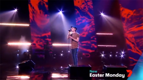 悉尼一级赛冠军骑手登上“澳洲好声音”舞台 大陆马.png