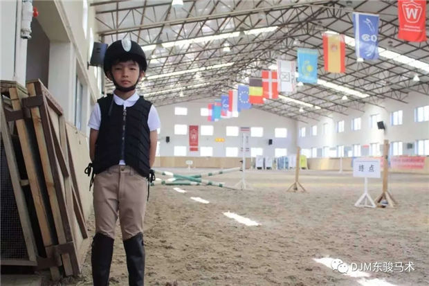 2019年全国青少年马术“造星梦工厂”——沈阳东骏马术夏令营开营啦! 青马网大陆马 (6).jpg