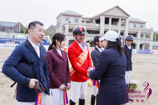 马术人的五一假期“最佳目的地”来啦!奖金50万,顺便“攒分”进鸟巢! 大陆赛马网 赛马 赛马网 (11).jpg