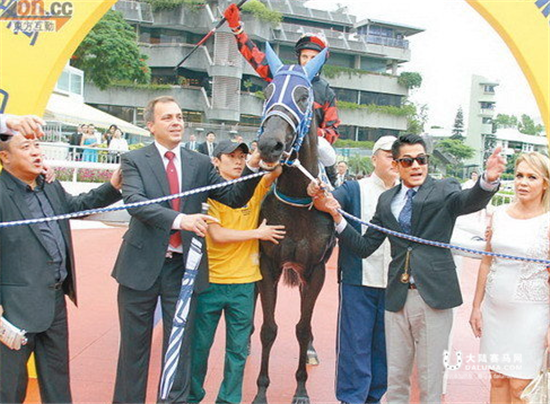 郭富城公开恋情?揭秘天王马圈的另两位“情人”