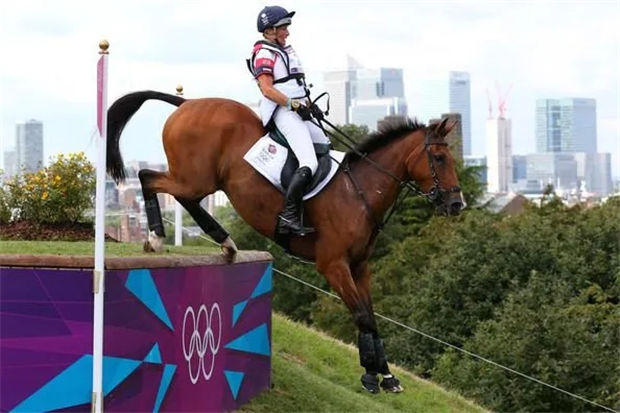 王室公主怀孕打马球、富二代怀孕7个月在比赛……怀孕能骑马么? 青马网大陆马 (5).jpg