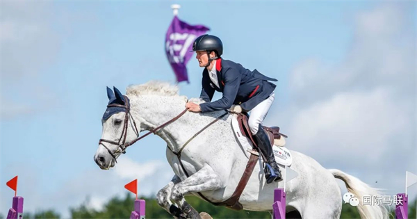 英国队斩获三项赛国家杯霍顿庄园站冠军 大陆马 (2).jpg