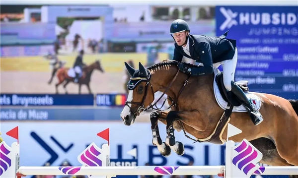 比利时马术名将:没有词语可以形容赛马加西亚的强大 青马网大陆马.jpg