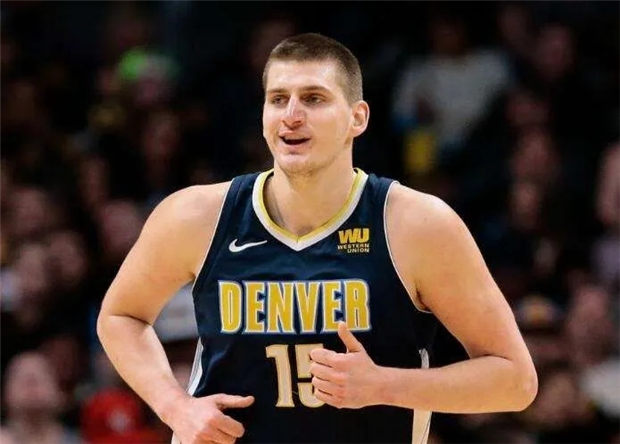 NBA丹佛掘金球星尼古拉·约基奇:我对赛马的热爱是全明星级别 大陆赛马网.jpg